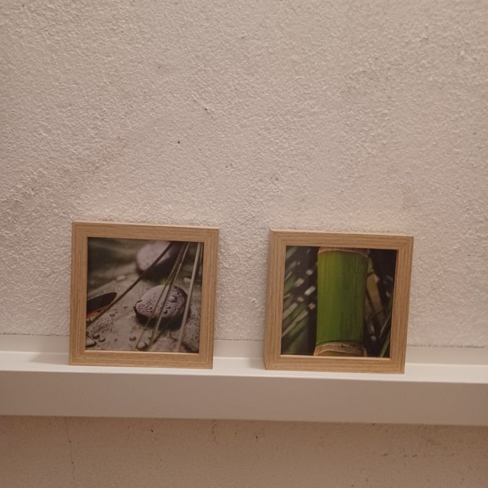 Molduras decorativas com estampas