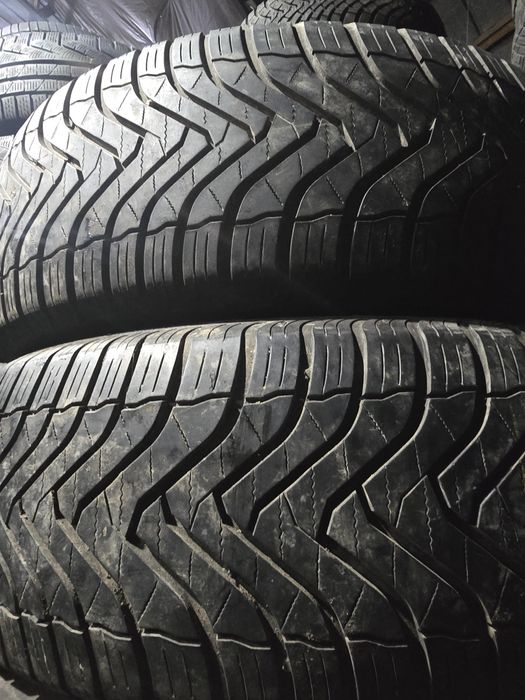 235/60R18 Hankook Winter I*Cept Evo 2 SUV