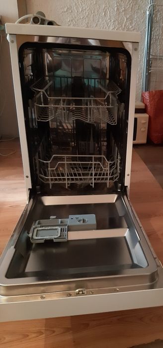 Zmywarka marki Candy