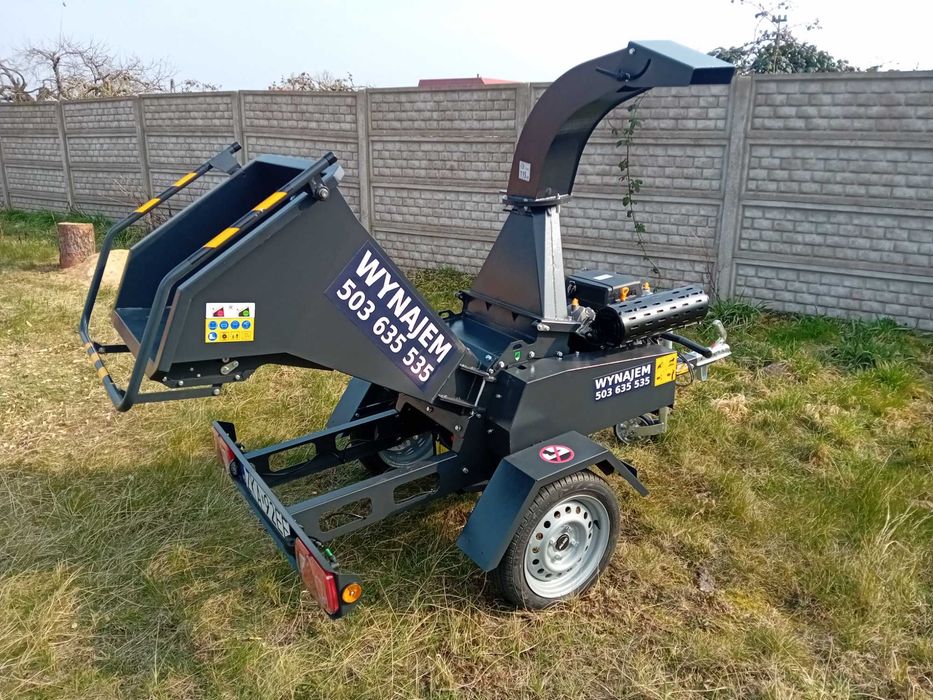 Wynajem usługi rozdrabniacz rozdrabnianie rębak mielenie gałęzi zrębki