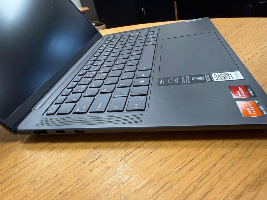 Portatil Lenoco yoga 7 pro
