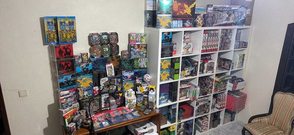Pokemon Elite trainer box, Bundles, Collections.