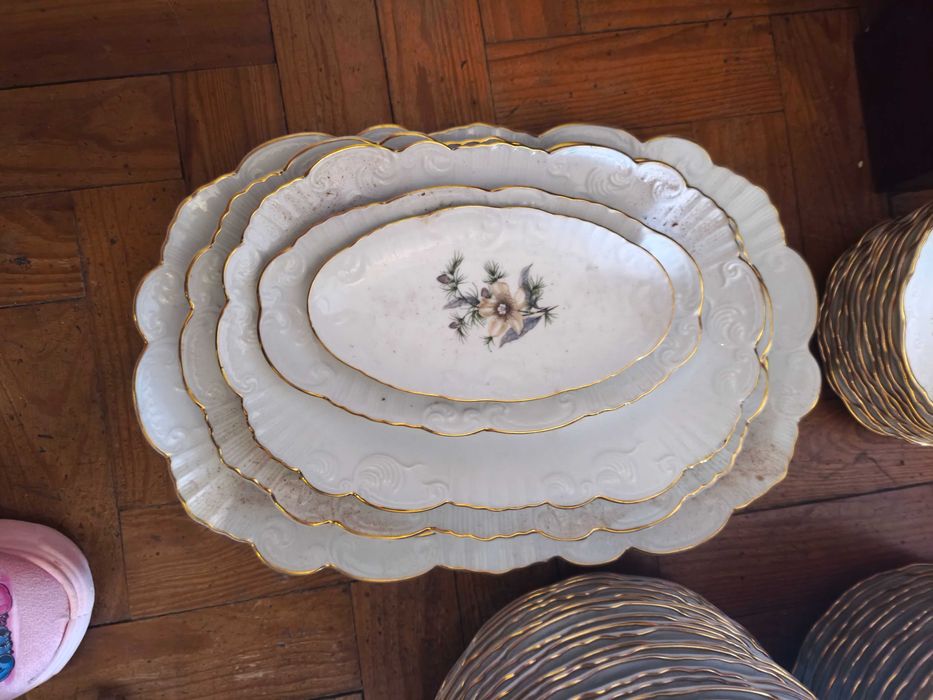 Serviço de mesa vista alegre