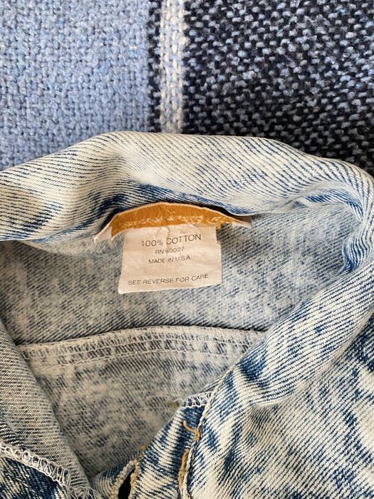 Піджак джинсовий