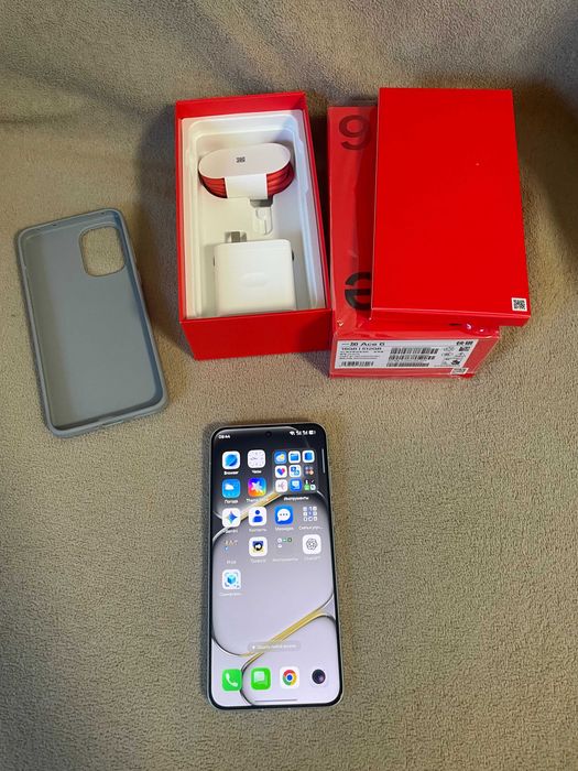 Смартфон OnePlus Ace 6 16/512GB Silver (CN)