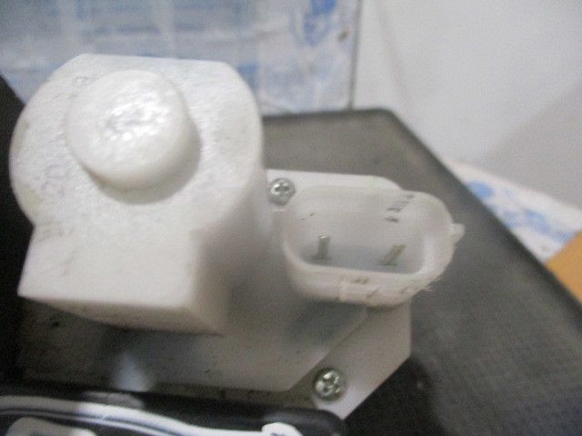 Fechadura / fecho porta frente direito VOLKSWAGEN Fox (5Z1, 5Z3, 5Z4)