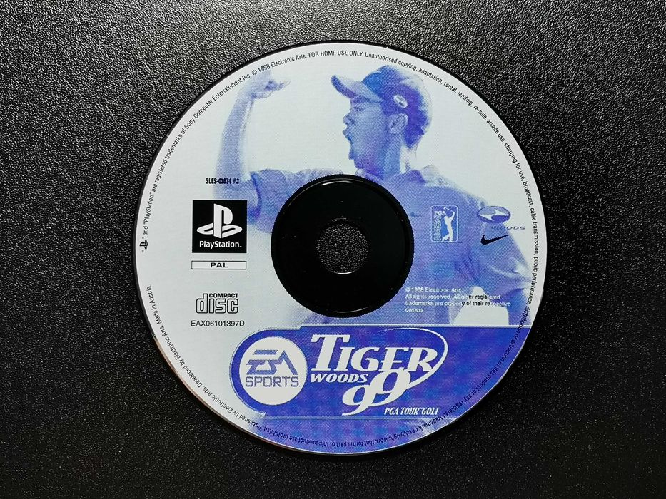 PlayStation Tiger Woods 99 PGA Tour Golf