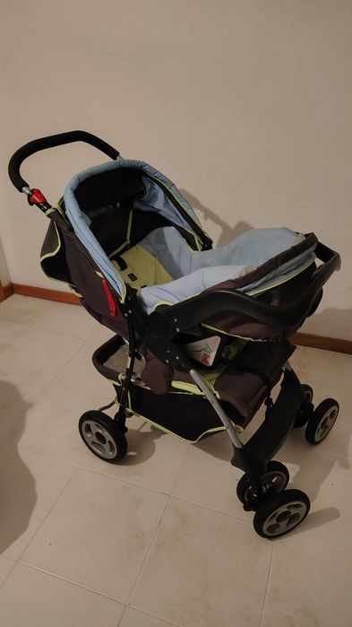 carrinho de bebé