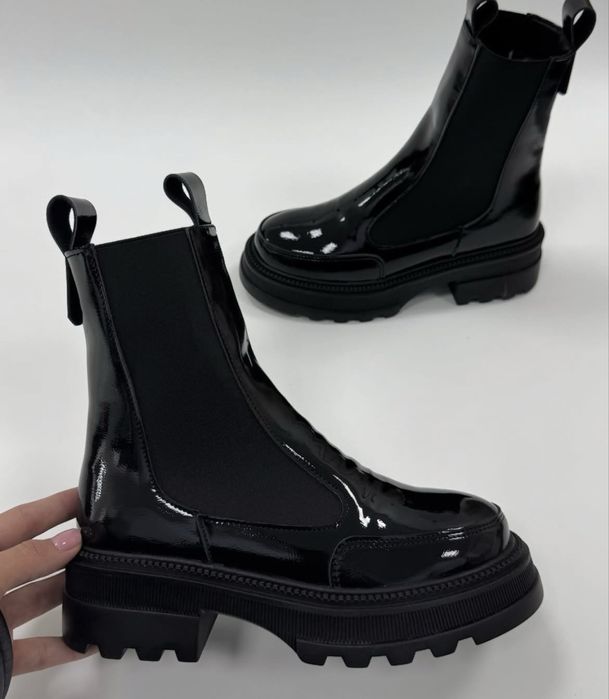 Челсі лакові, чоботи, ботильйони