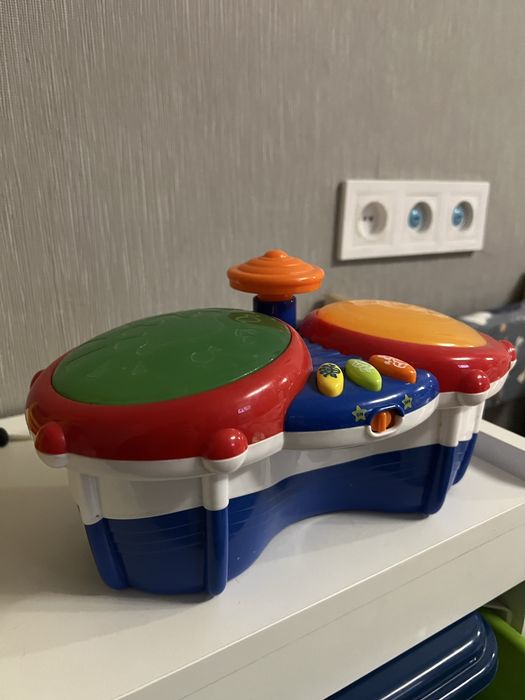 Продам музыкальные игрушки