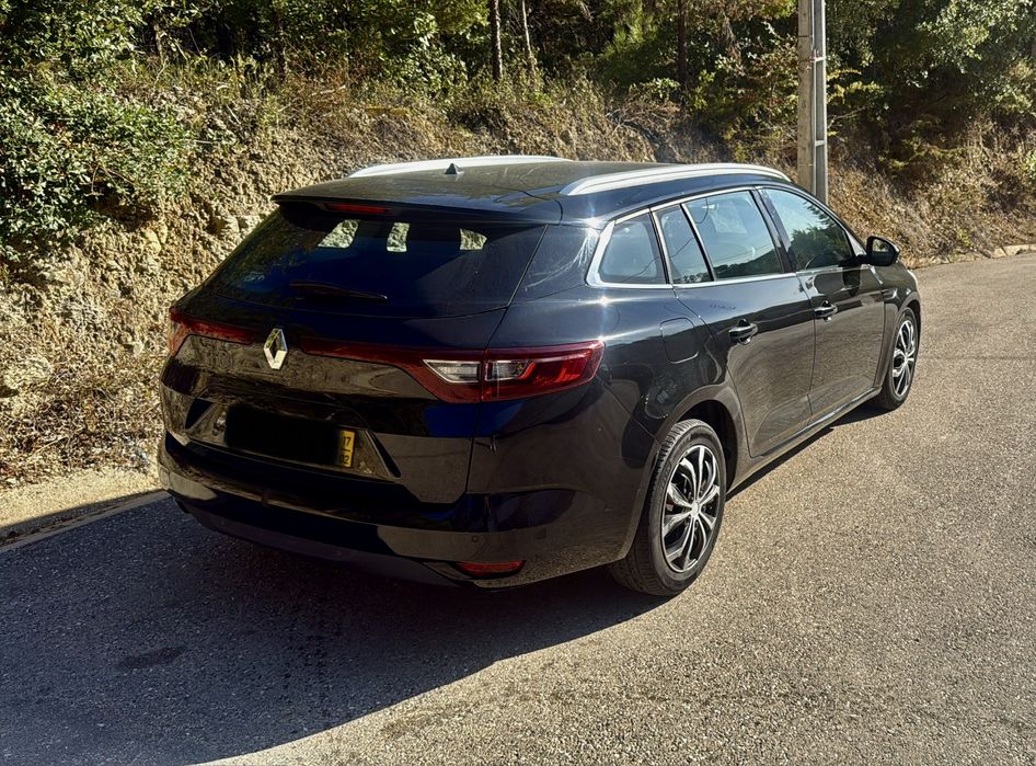 Renault Megane 1.5dci de2017 foto 3