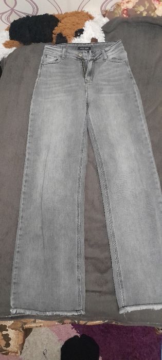 Продам одяг, носила декілька разів, можливий торг