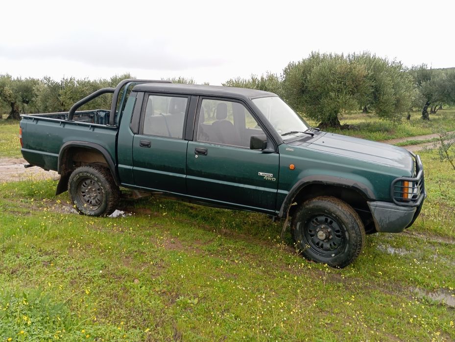 Mitsubishi  L200 4*4