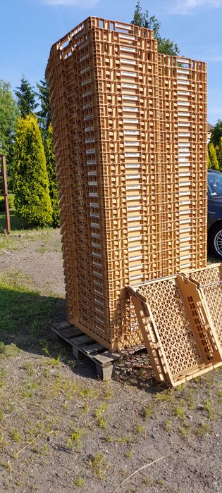 Skrzynki pojemniki kosze do pieczywa