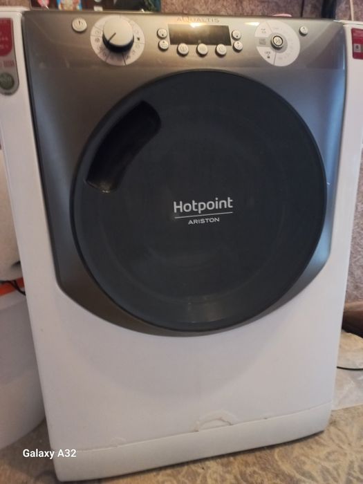 Ariston 2500грСтелаж в идеальному стані