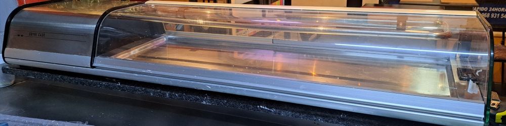 Bancada fria de sushi