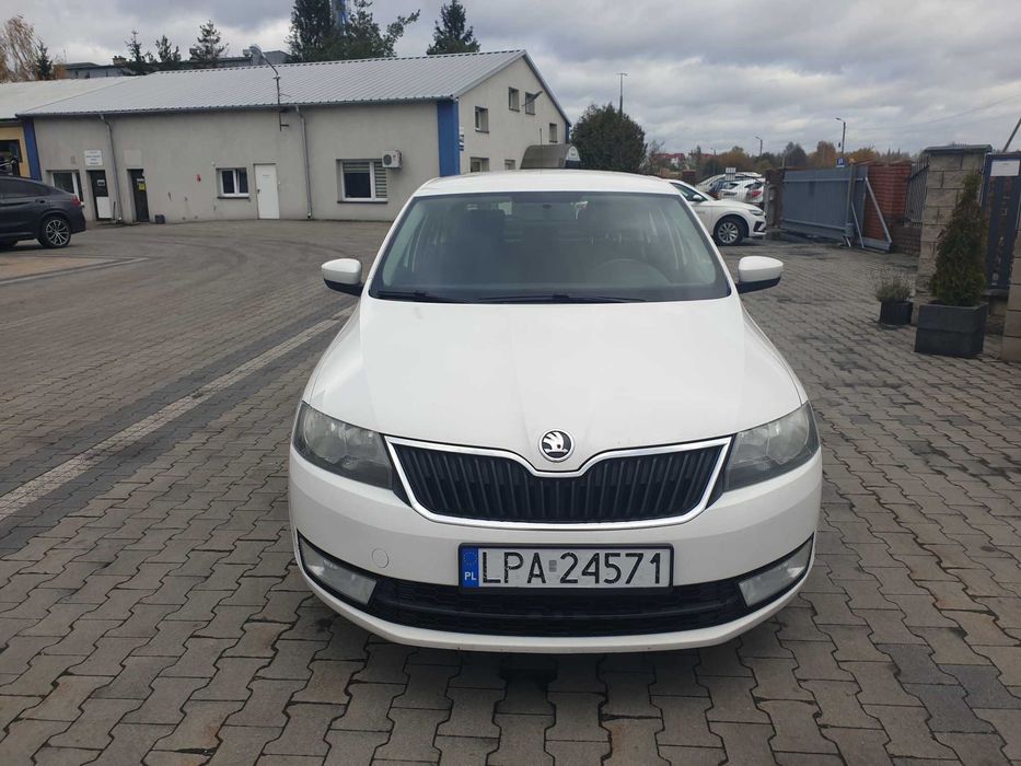 SKODA osobowy NH  Rapid