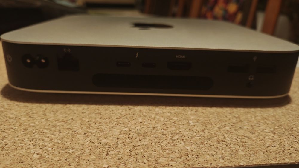 Mac mini m2  16gb 1TB
