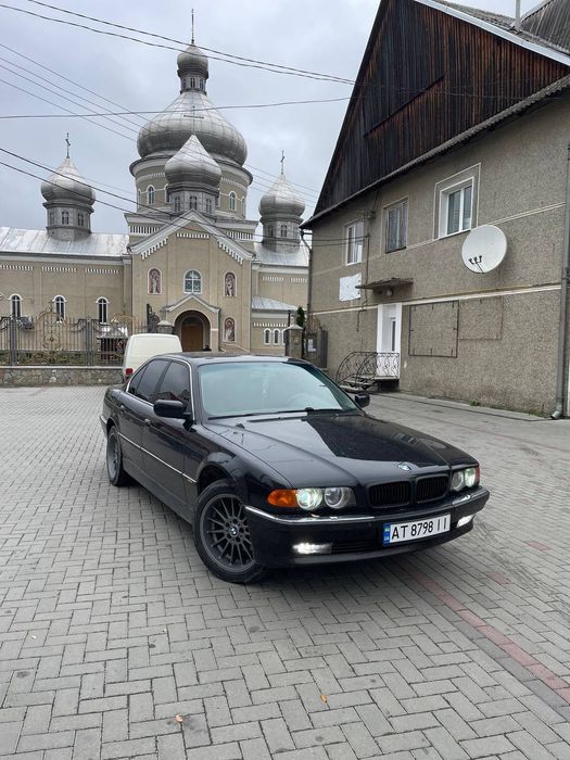 Продам BMW E38 M57