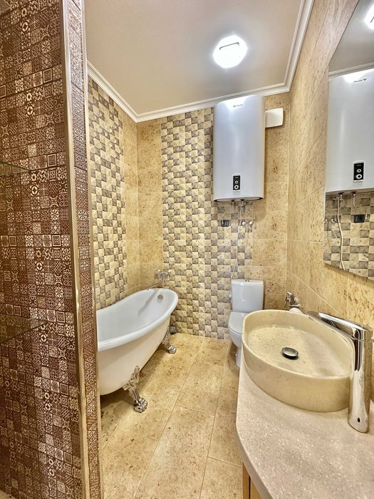 Будинок з якісним ремонтом, мінімальне оформлення, держ. програми