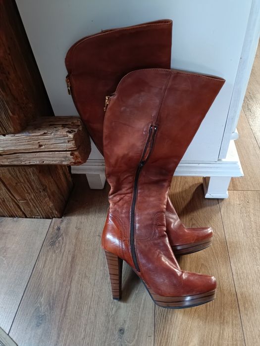 Buty skórzane, kozaki Palazzo rozm.39. Koniak.