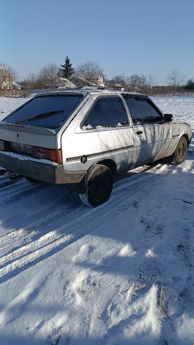 Продам машину таврія нова