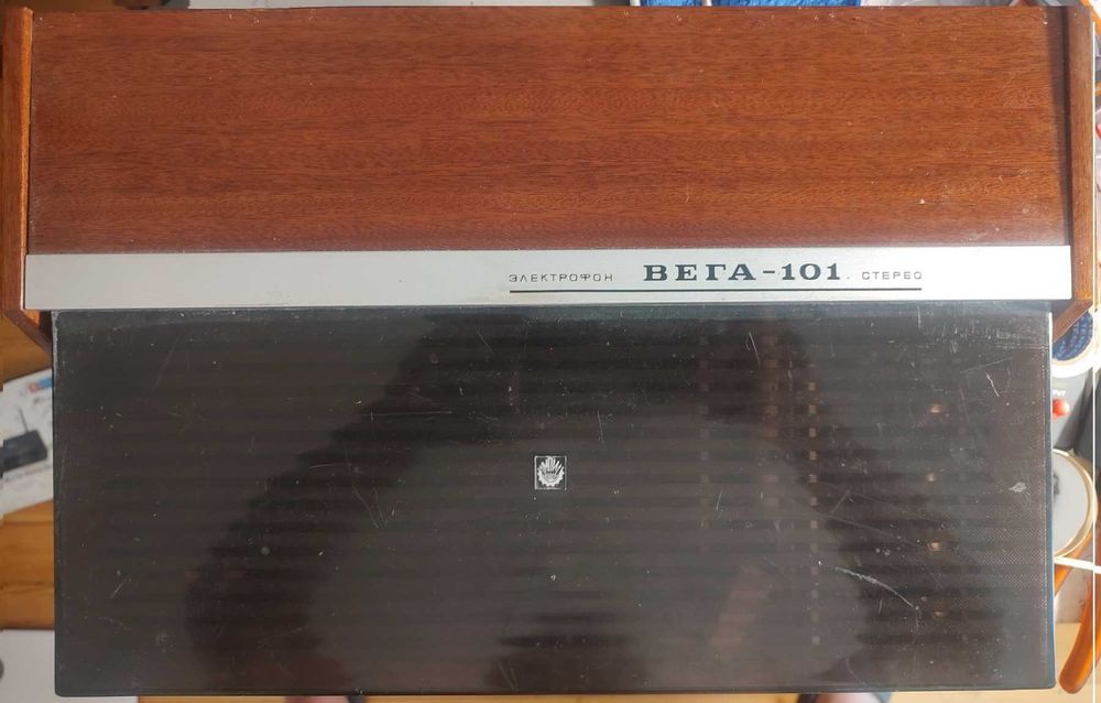 Програвач платівок ВЕГА-101