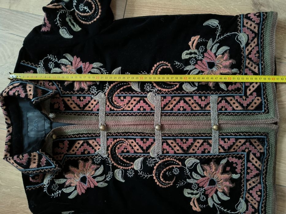 Marynarka Zara aksamit haft Rezerwacja