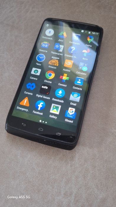 Мобільний телефон Motorola droid turbo c оригинальним блочком