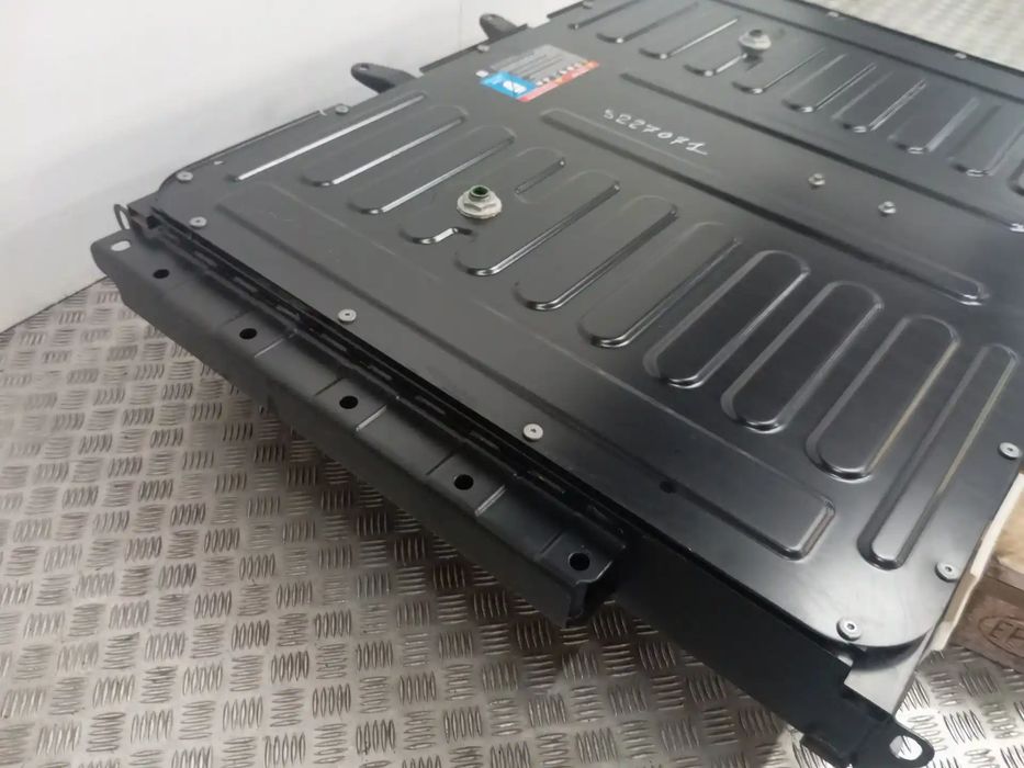 Bateria 2902207 2839295 / LX6810C699BA / SVPZ1810B759MB
