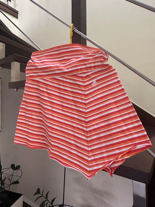 Spódniczka w paski firmy adidas