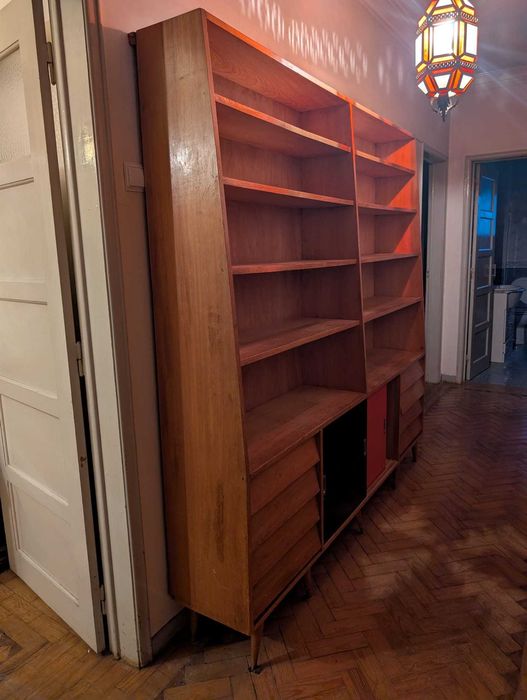 Estante de livros