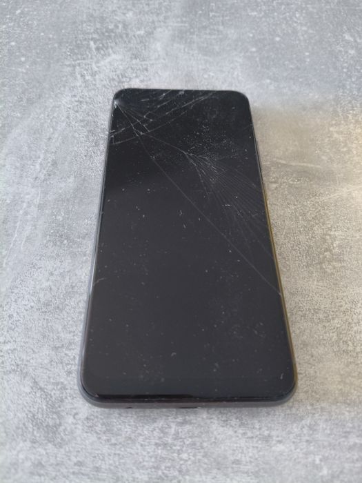 Realme C25Y 4/128 GB – sprawny, pęknięty ekran