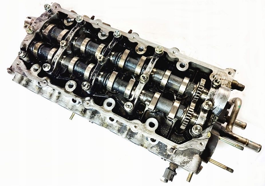 głowica toyota 2.0 d4d avensis t25 corolla e12 rav4 ii