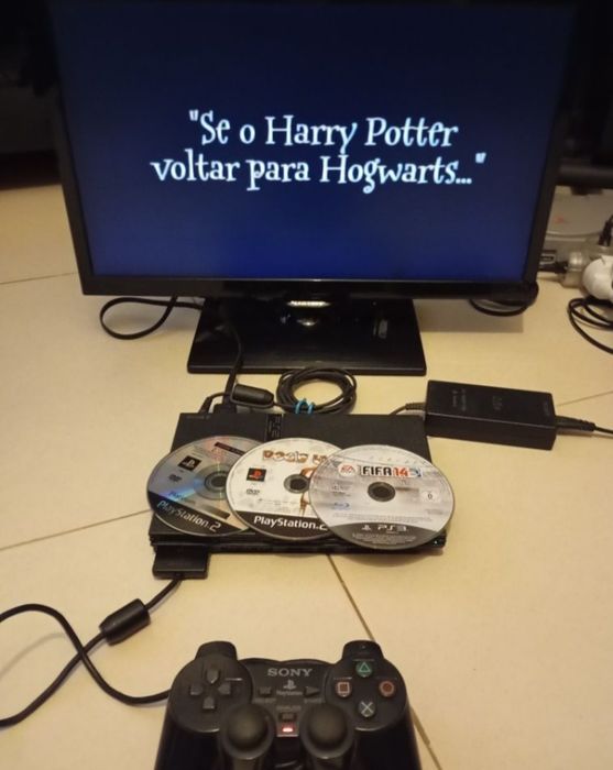 3 jogos Ps2 só cd