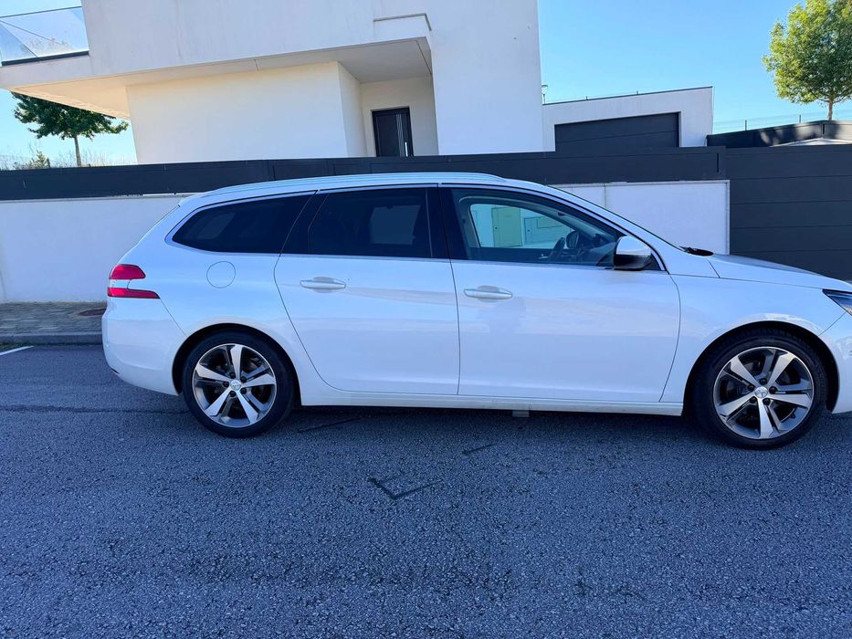 Peugeot 308 SW 1.6 HDi Allure (Full Extras) – Histórico 100% Marc