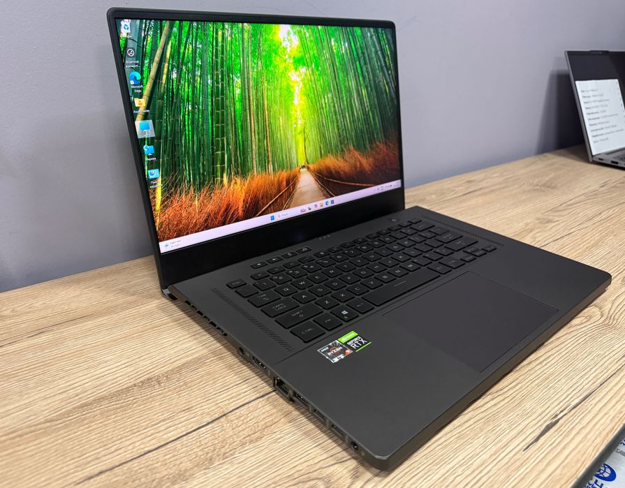 Asus ROG Zephyrus G15 Ryzen 9 5900HS /24 Ram/ 2TB/ 3080/ 2K/ Win11