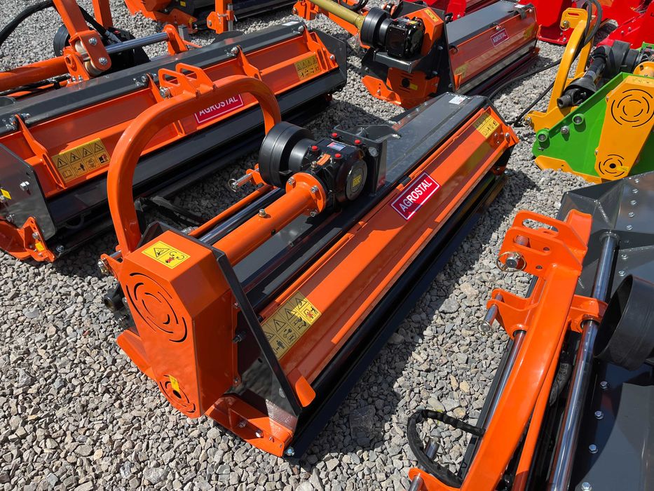 Kosiarka bijakowa z przesuwem hydraulicznym młotek 0,8 kg