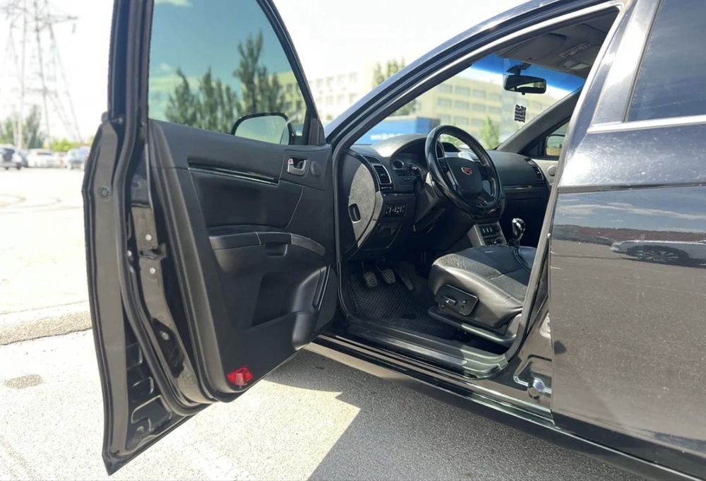 Geely Emgrand EC7-RV 2013
