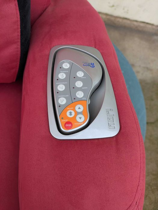 Cadeirão reclinável de massagem como novo