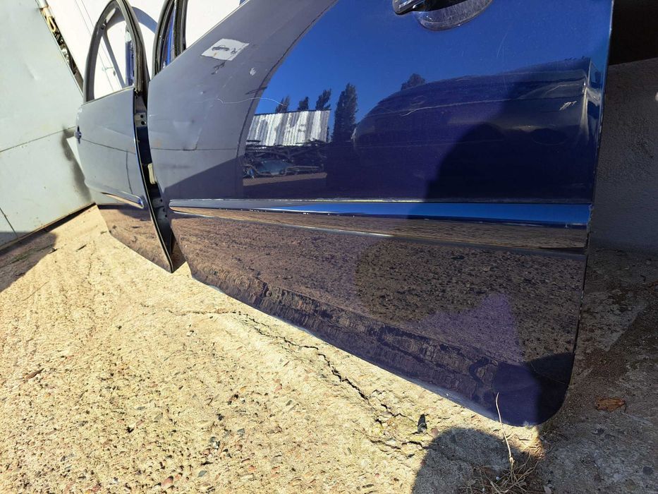 Drzwi Volkswagen Golf V 3D HB LD5Q