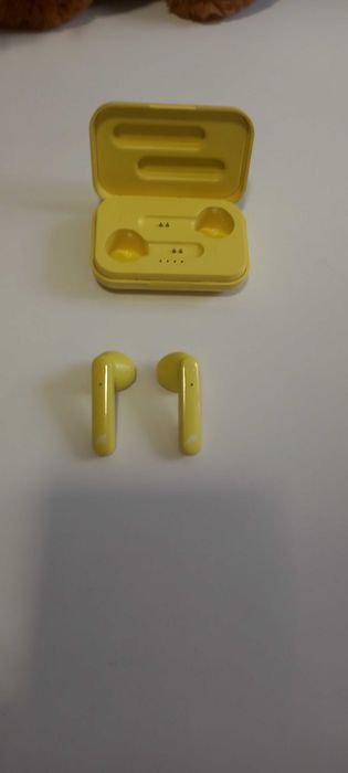 Auriculares bluetooth em bom estado