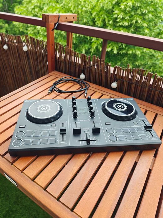 Konsola DJ kontroler Pioneer DDJ-200