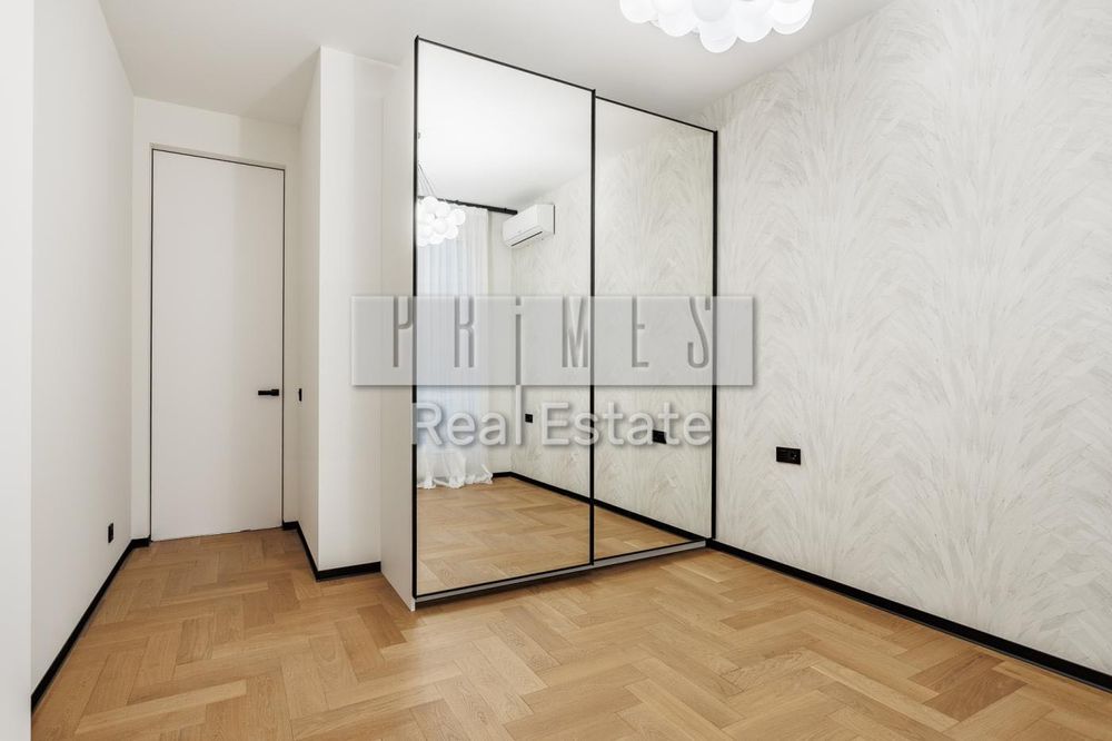 Продаж 3к квартири 106м2 Ярославів Град Бульварно-Кудрявська 15А центр