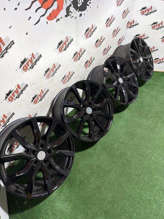 Komplet alufelg 5x114.3 19”