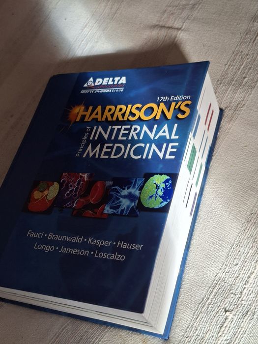 Grande livro de medicina interna. Em inglês