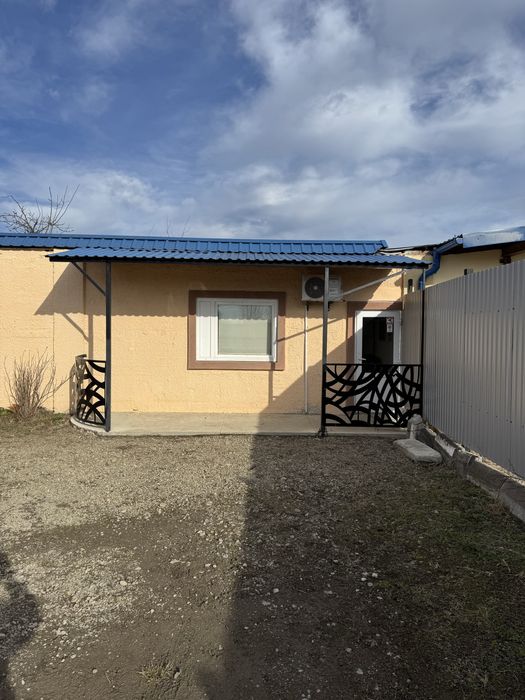 Продається комплекс промислових приміщень