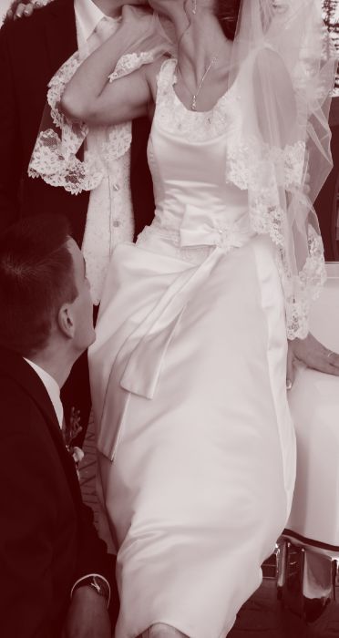 Suknia ślubna gładka ivory