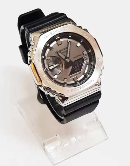 zegarek casio  G-SCHOCK GM-2100 1AER