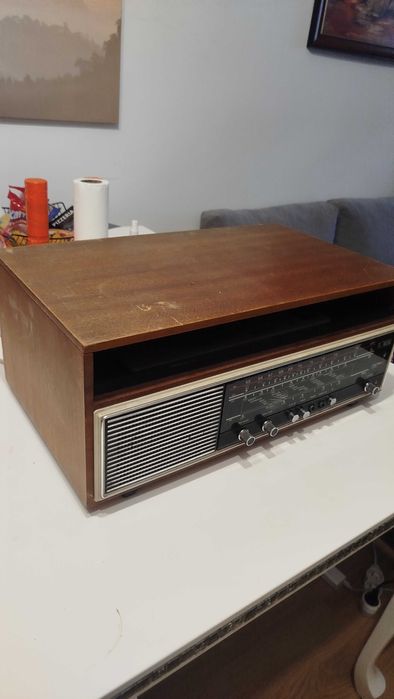 Diora Donatina  radio gramofon